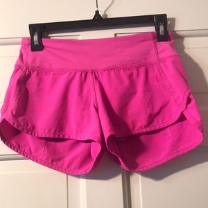 Women’s Lululemon Speed Shorts!